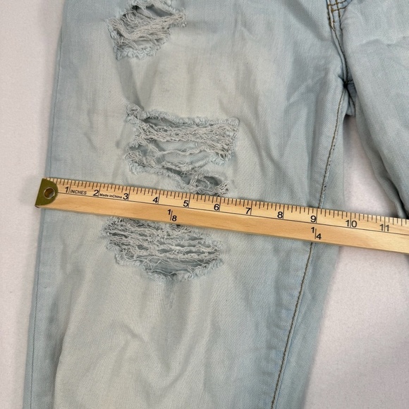 Kancan Straight Leg Jeans Womens Size 11/29 Light Wash Mid Rise Distressed - Picture 11 of 13